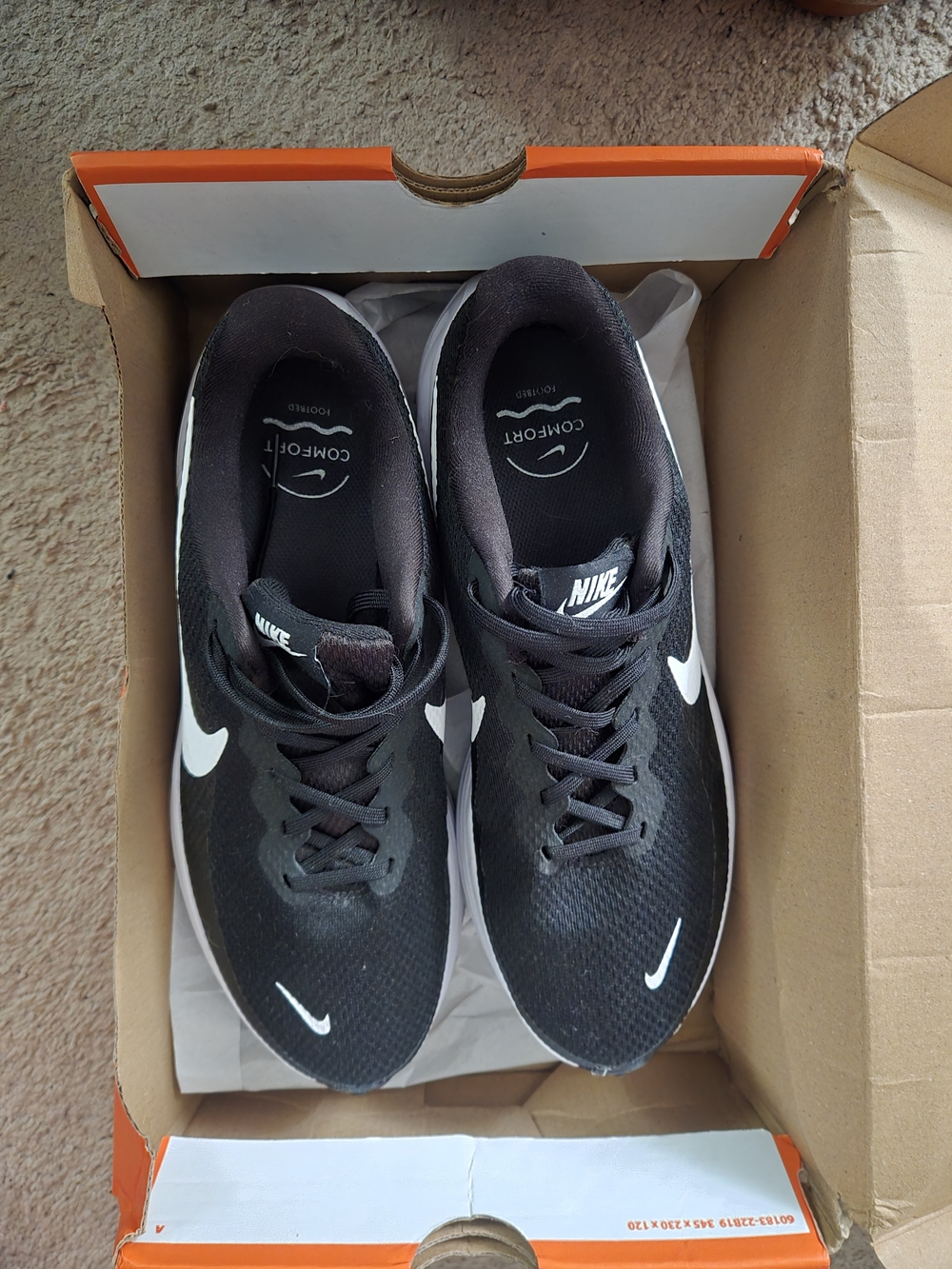 Nike Revolution 8 Black and White Running Shoes NWB